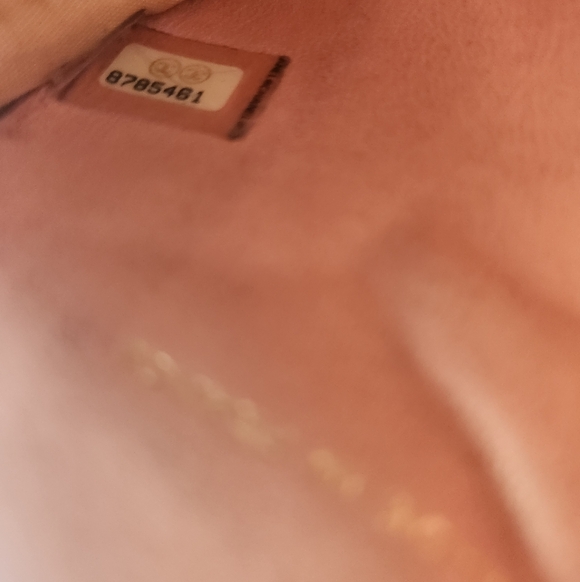 Chanel Vintage Pink Caviar Leather Small Wallet - Picture 8 of 10